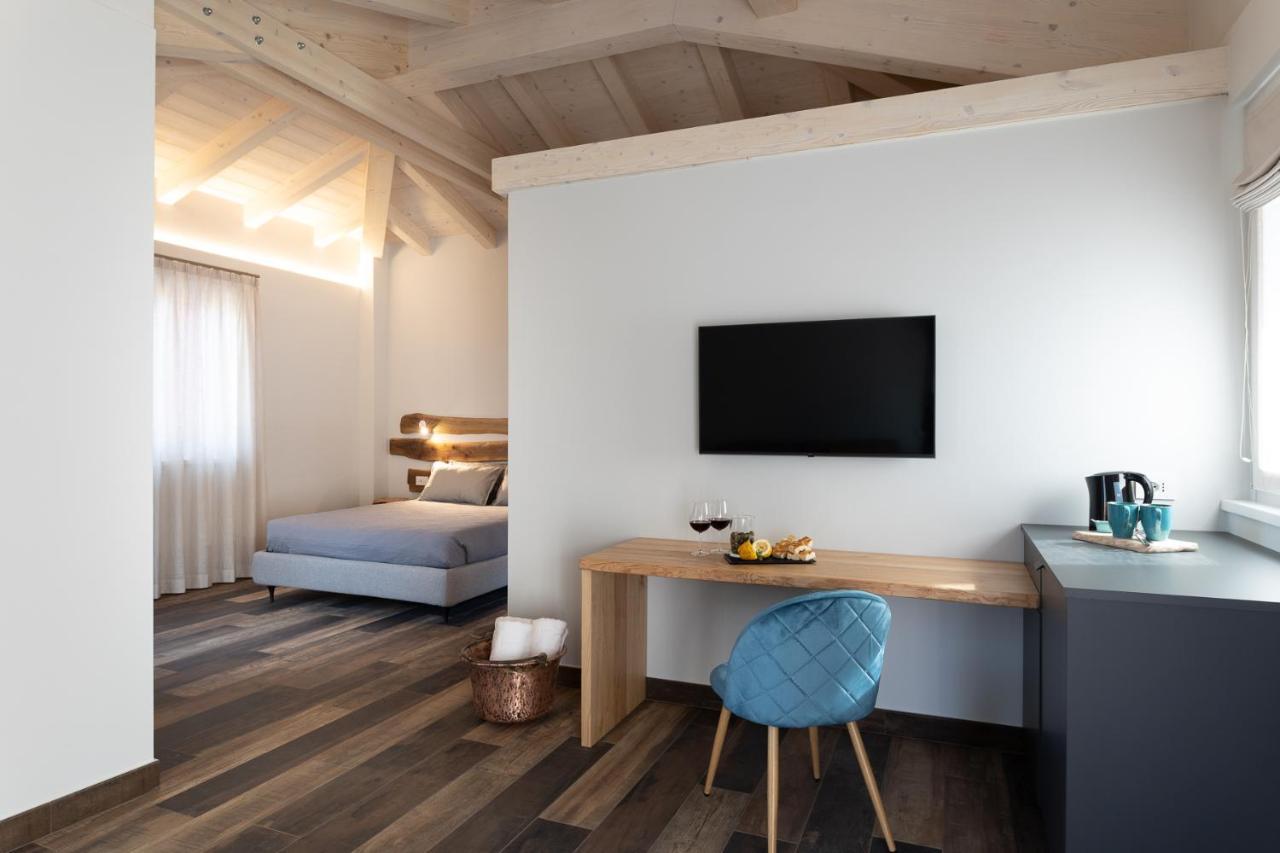 Agriturismo Il Medeghino ムッソ エクステリア 写真